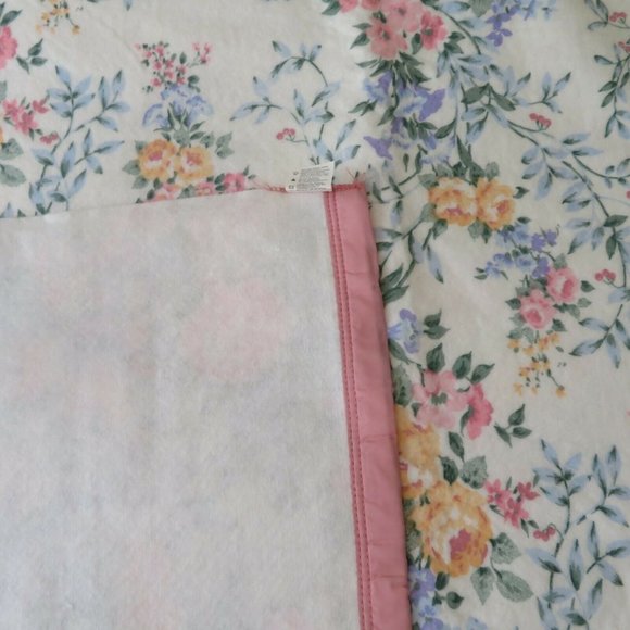 Vintage Acrylic Blend Pink Floral Thermal Blanket Satin Trim Twin 70 x 94 USA - Picture 6 of 9
